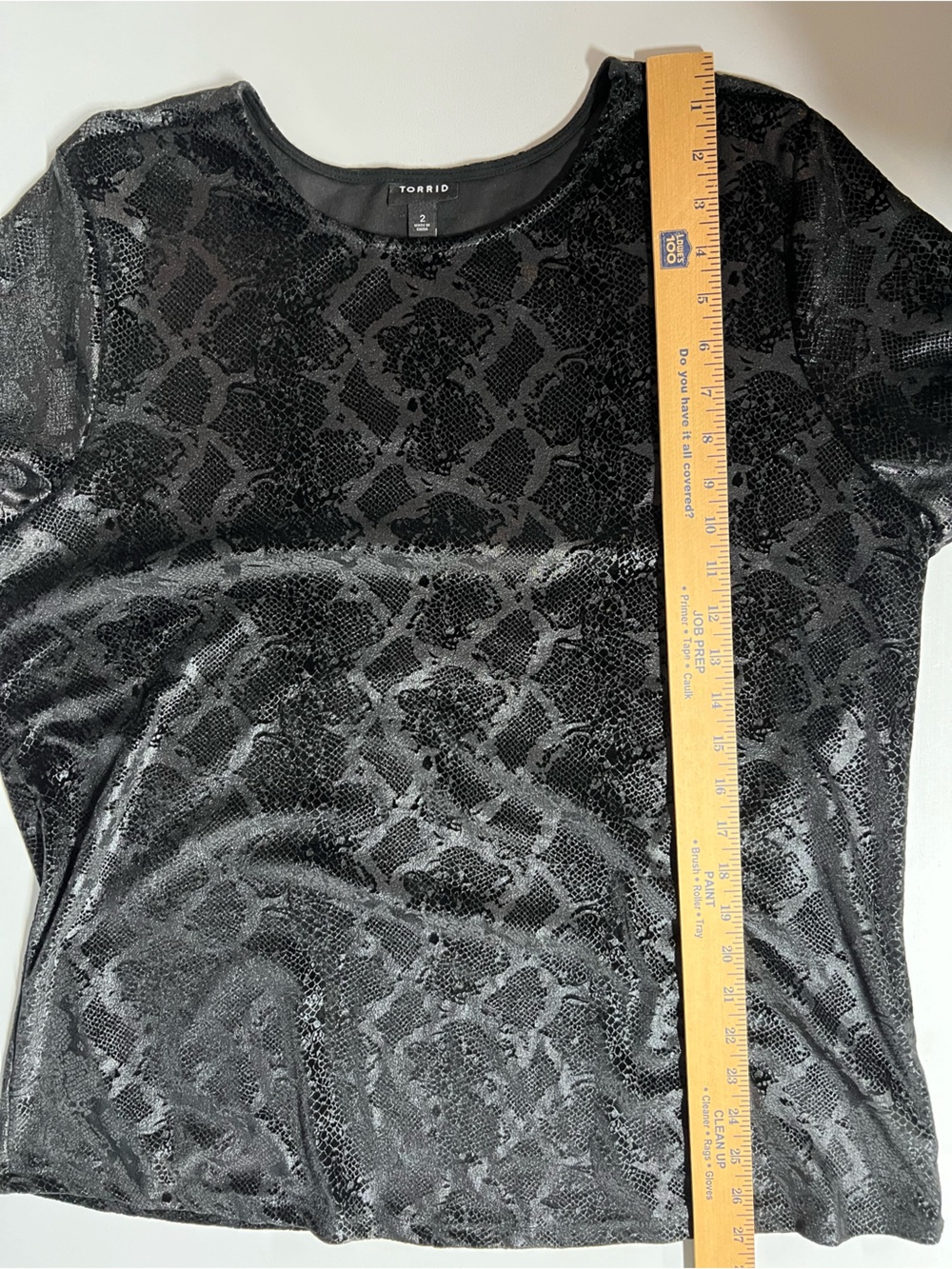 Torrid Snakeskin Print Velvet High Neck Tee Short Sleeve Size 2X - Picture 8 of 8
